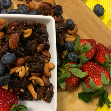 Tips-for-Road-Tripping-with-Fresh-Berries_360x360