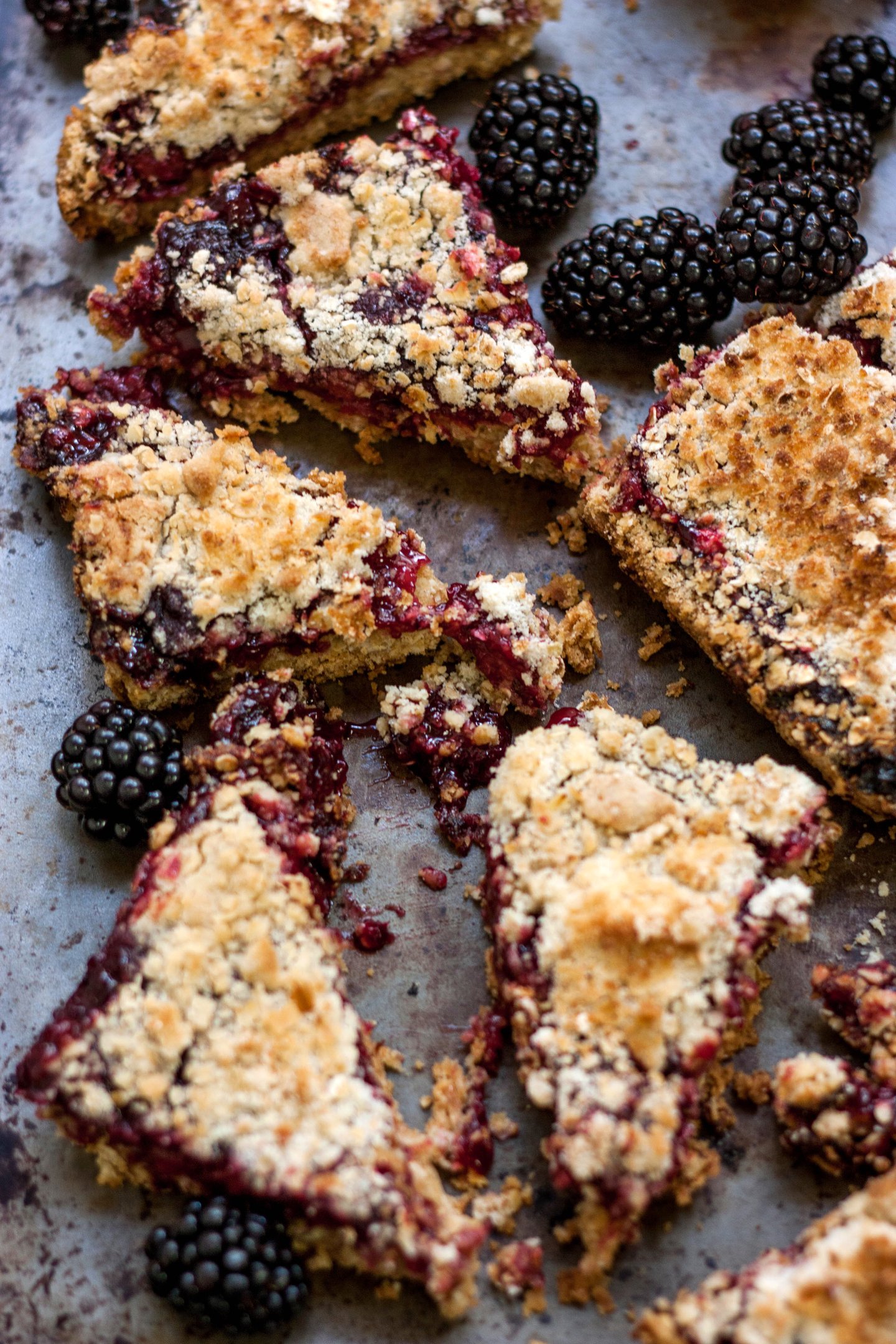 Blackberry Oat Bars